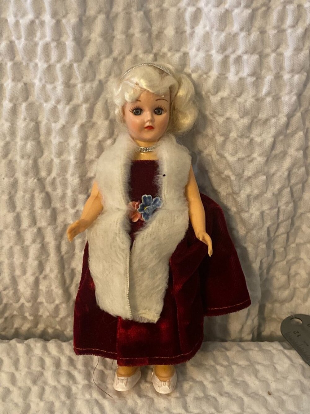 Vtg Madame Alexander 7" Sleepy Time Blonde Hair Satin Dress w Mink Stole Doll